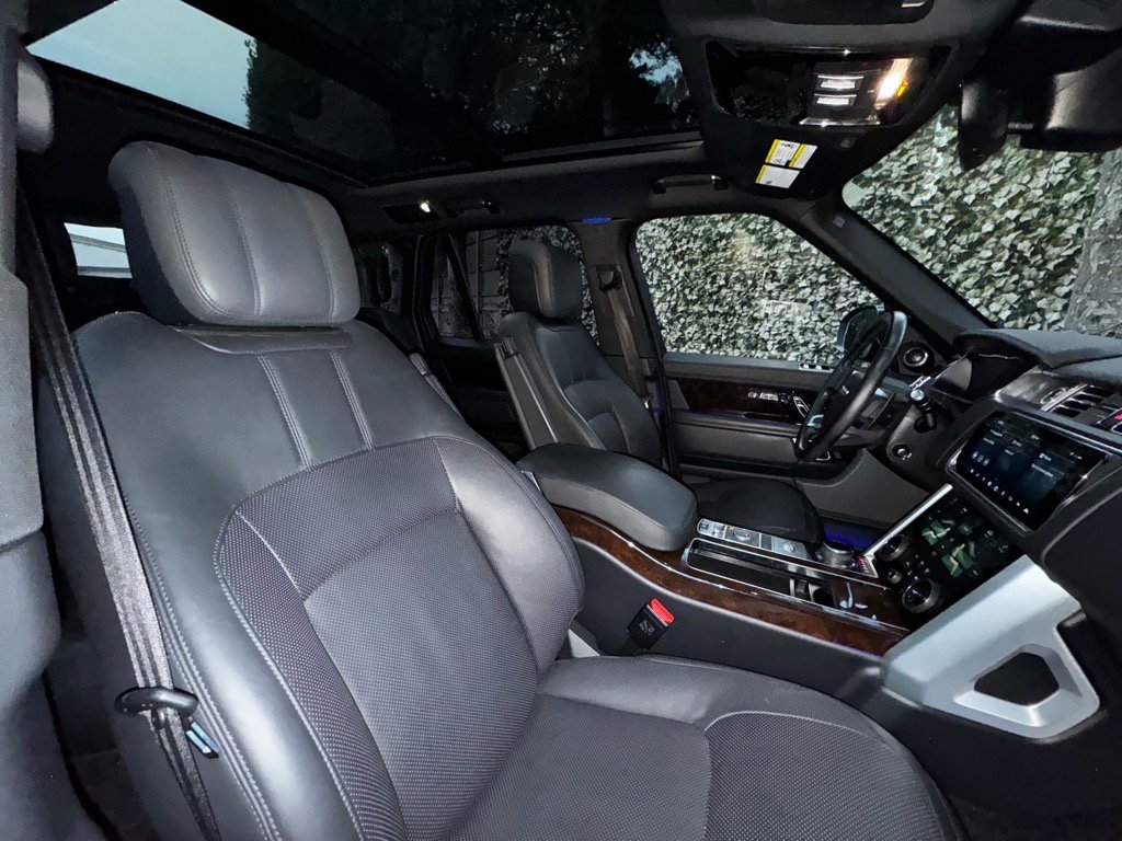 Used 2022 Land Rover Range Rover Westminster Edition image 24