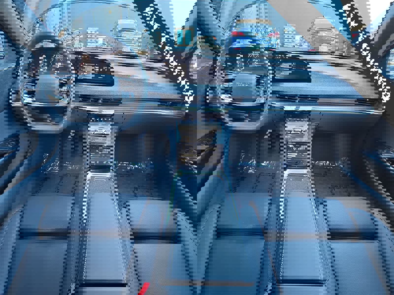 Used 2024 Lucid Air Touring image 14