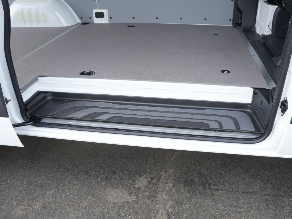 Used 2026 Mercedes-Benz Sprinter 2500 image 7