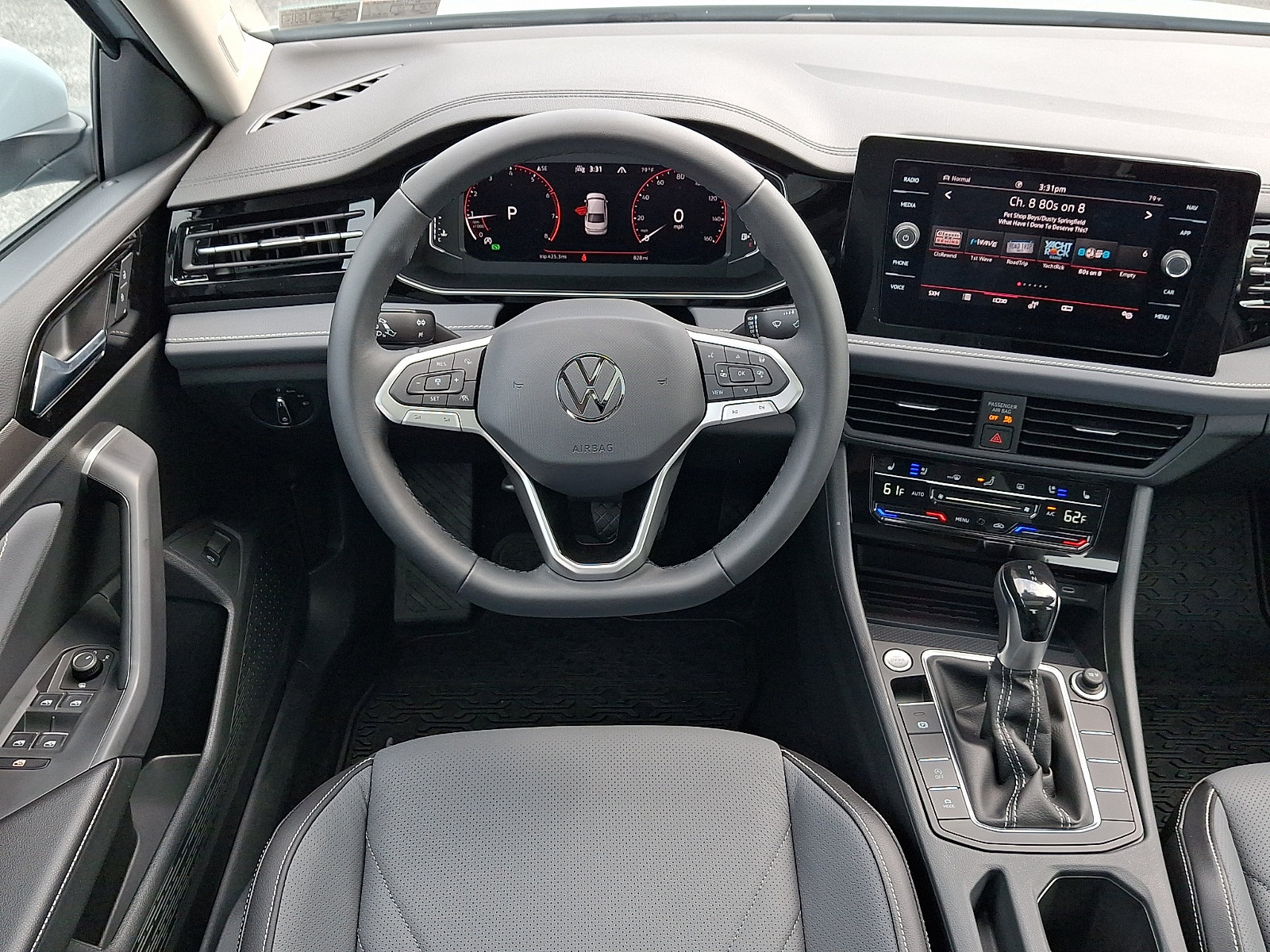Used 2026 Volkswagen Jetta SEL FWD image 12