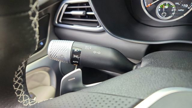 Used 2025 Genesis G70 3.3T Advanced w/ Sport Prestige Package image 42