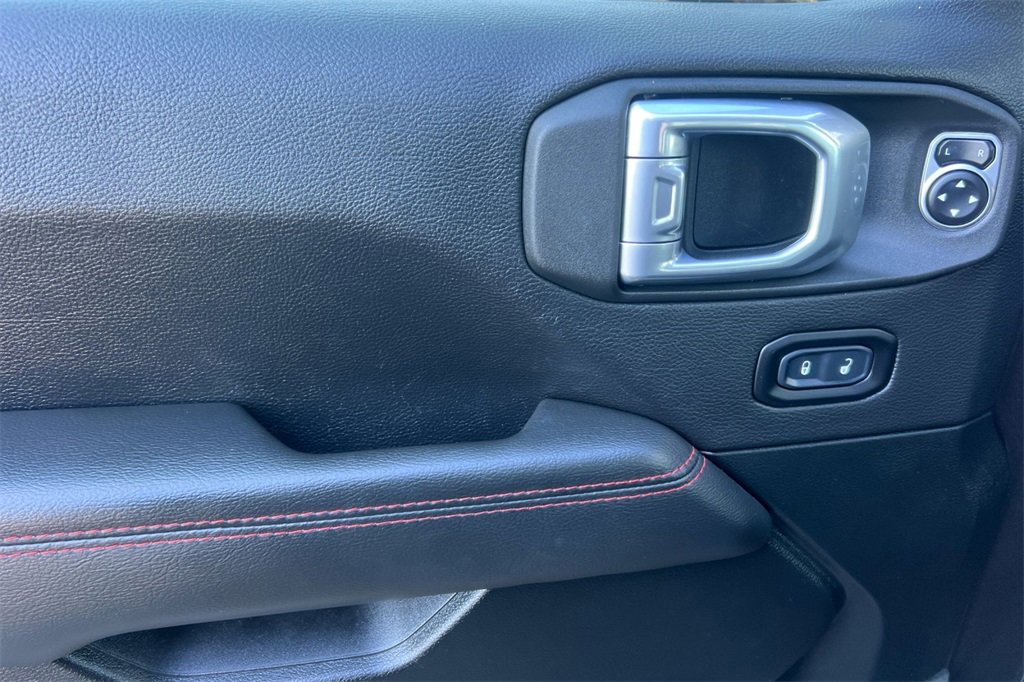 Used 2021 Jeep Wrangler Unlimited Rubicon image 13