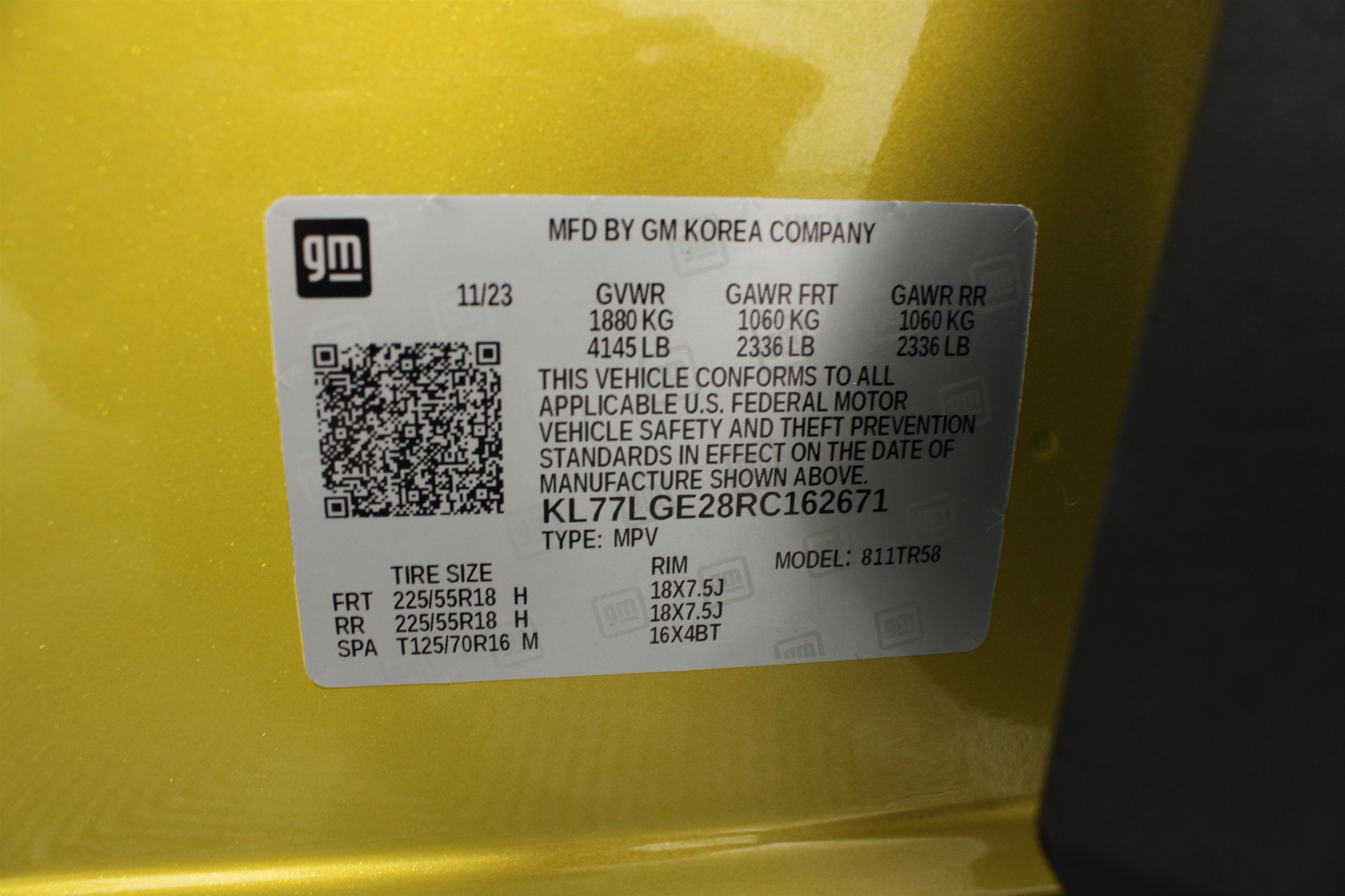 Used 2024 Chevrolet Trax RS w/ Driver Confidence Package FWD image 38