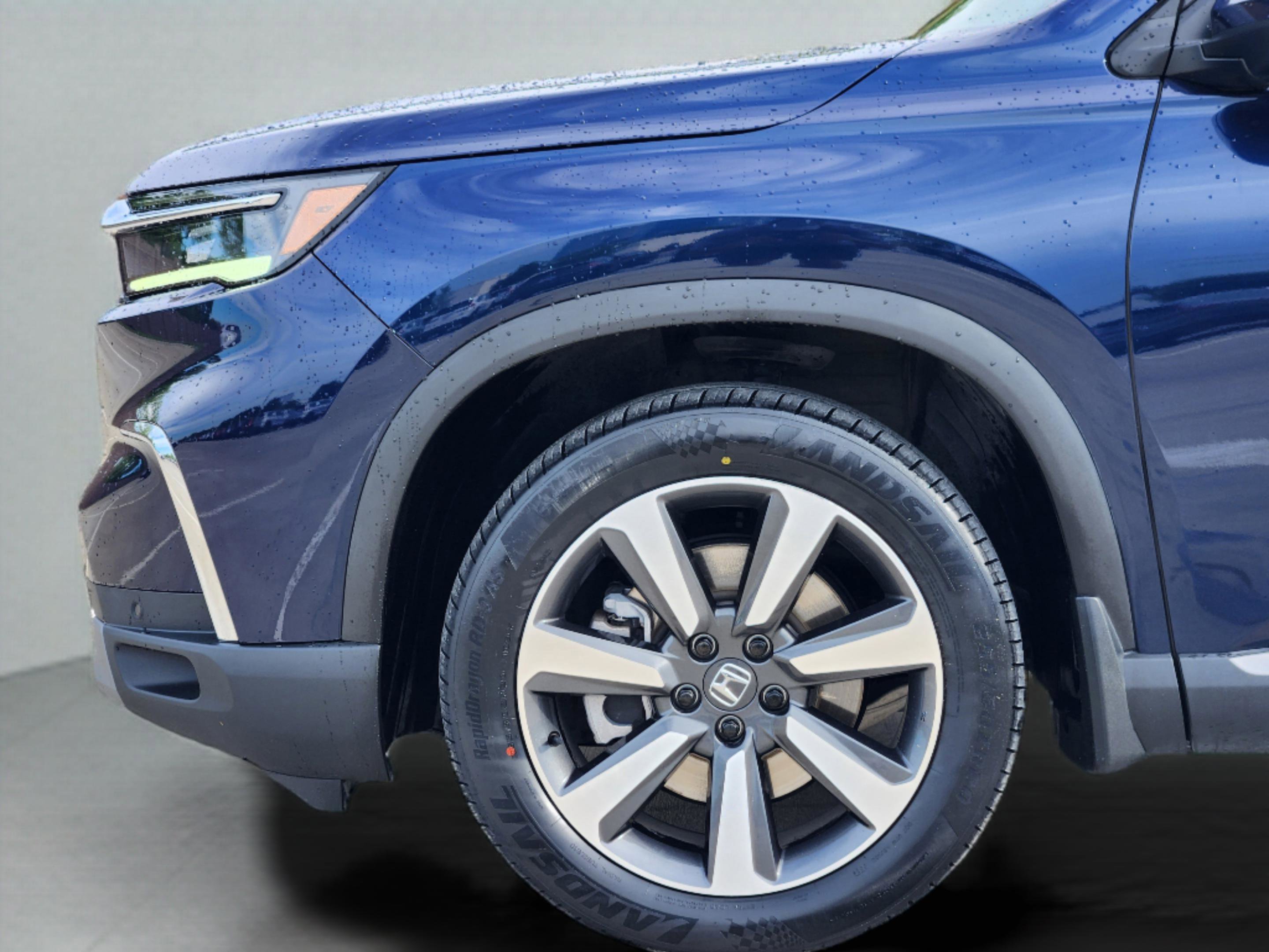 Certified 2023 Honda Pilot Elite image 10
