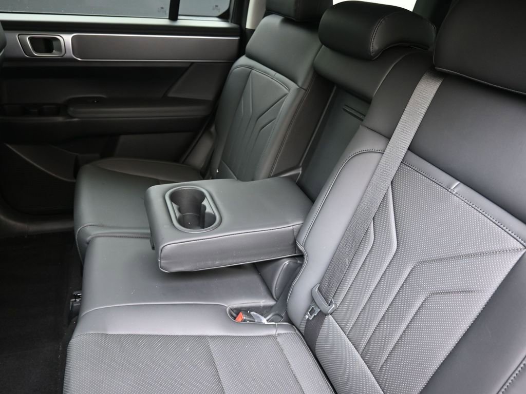 Certified 2025 Hyundai Santa Fe SEL image 20