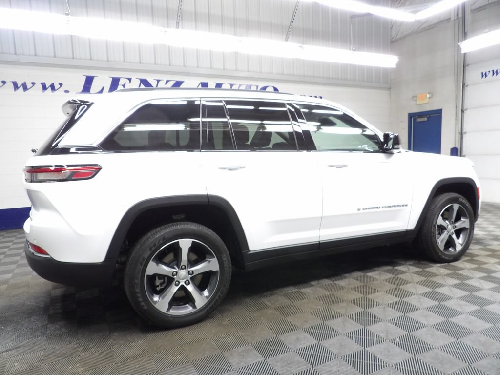 Used 2022 Jeep Grand Cherokee Limited 4xe AWD/4WD image 5