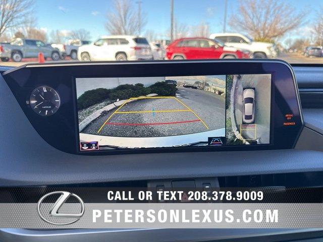 Used 2019 Lexus ES 300h w/ Luxury Package image 17