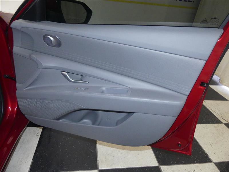 Used 2024 Hyundai Elantra SEL image 22