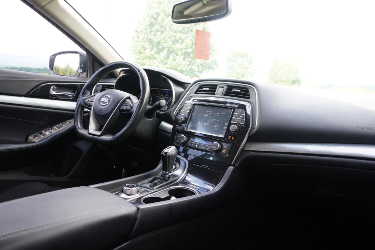Used 2017 Nissan Maxima 3.5 S w/ Interior Lighting Package FWD image 18