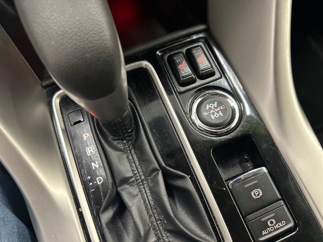 Used 2025 Mitsubishi Eclipse Cross SE AWD/4WD image 32