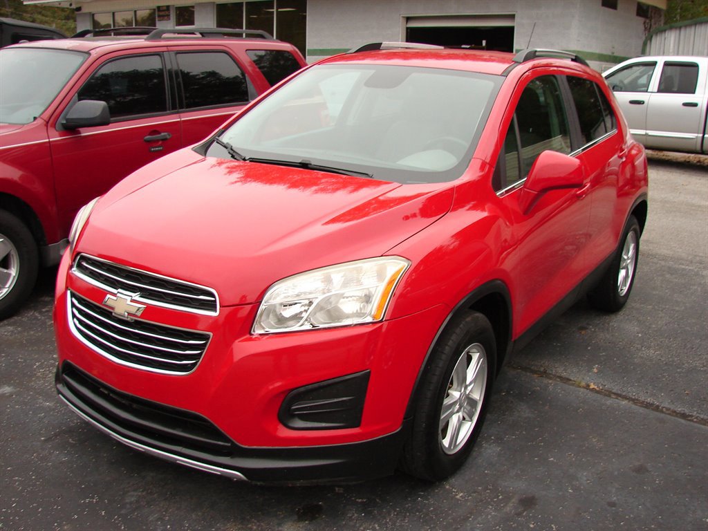 Used 2016 Chevrolet Trax LT w/ LT Convenience Package image 1