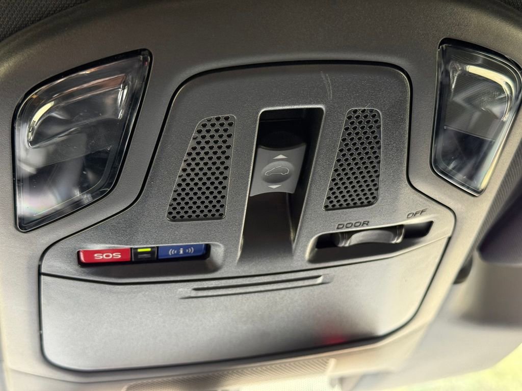 Used 2025 Subaru Outback Wilderness image 25