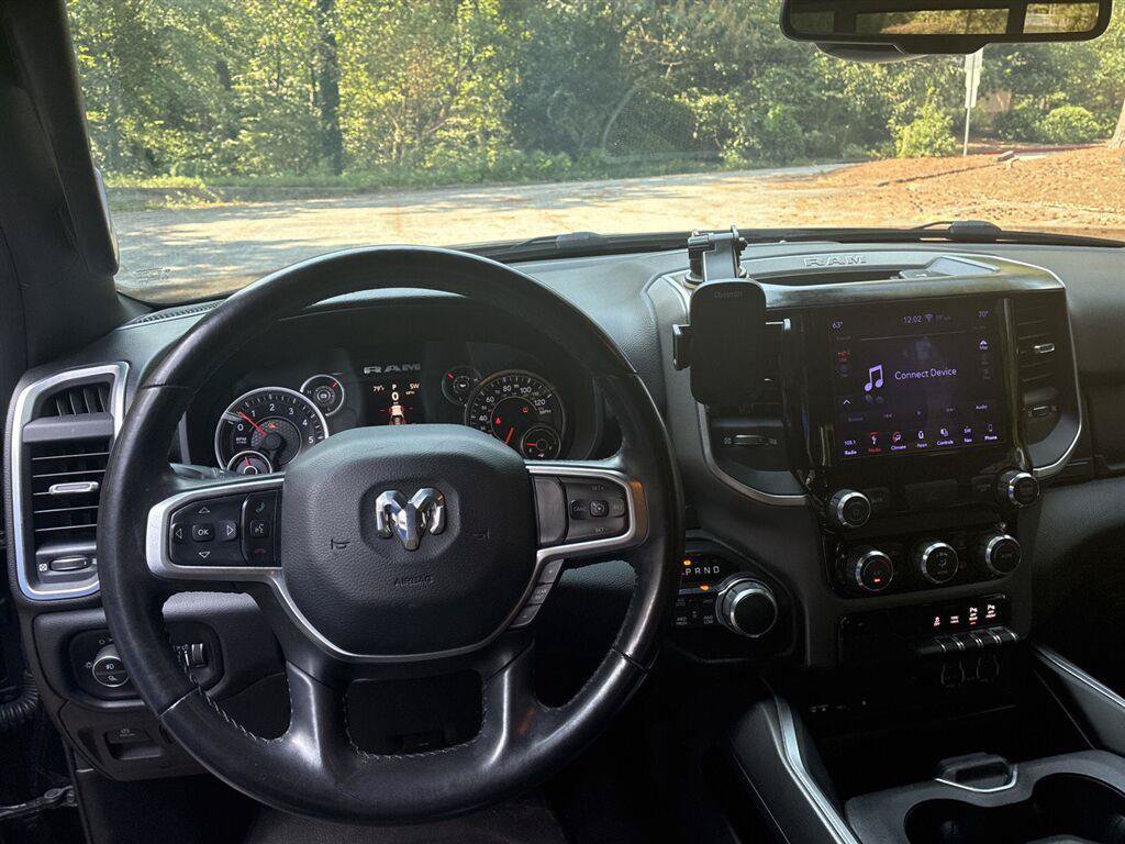 Used 2019 RAM 1500 Big Horn AWD/4WD image 9
