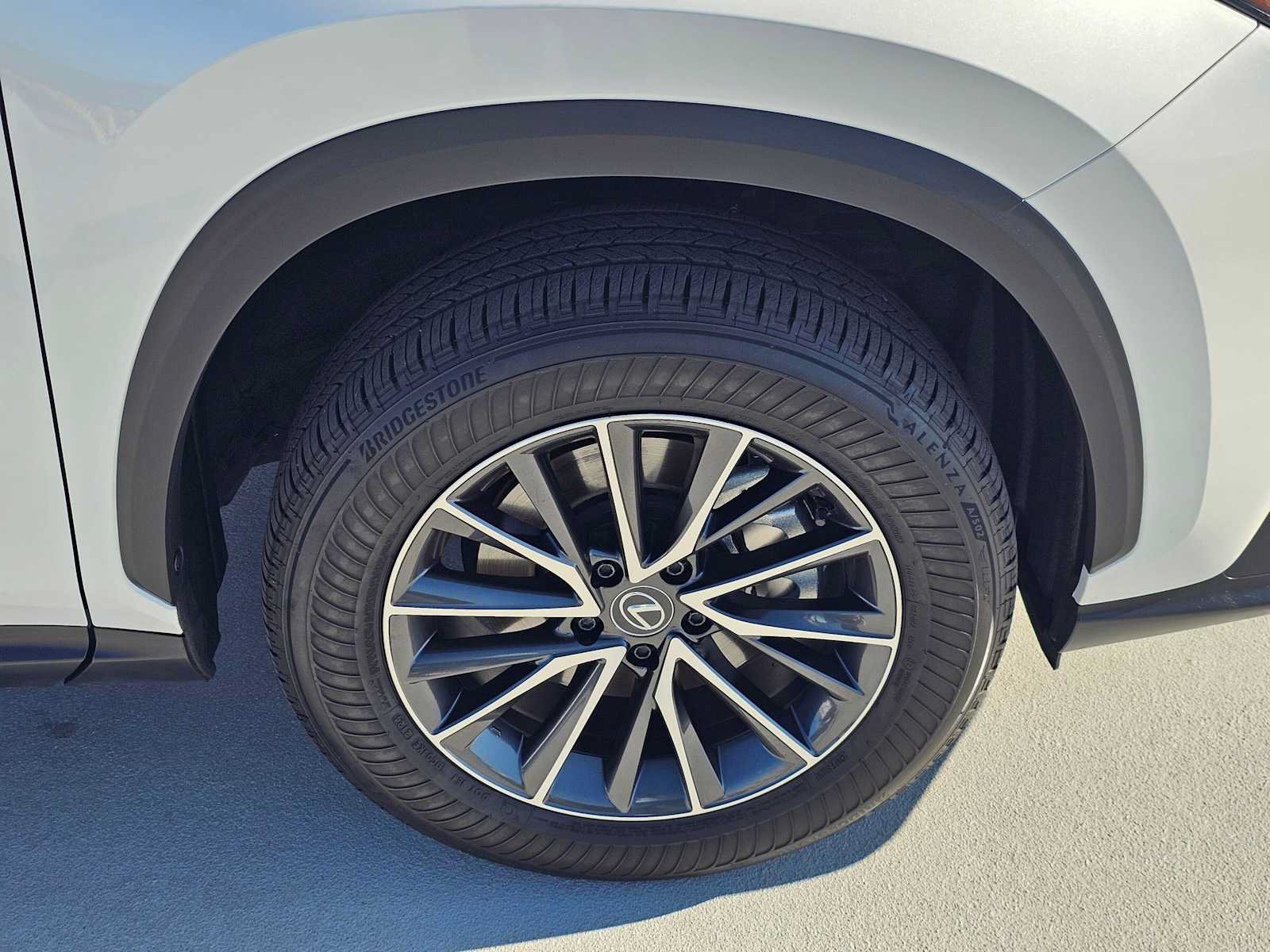 Certified 2025 Lexus NX 250 FWD image 9