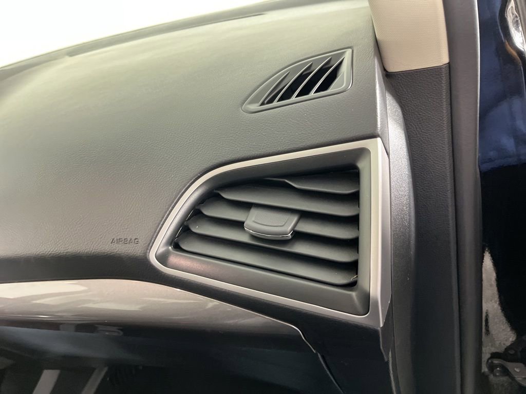 Used 2024 Ford Edge SEL AWD/4WD image 10