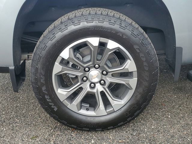 Used 2025 Chevrolet Silverado 1500 High Country w/ Technology Package image 5