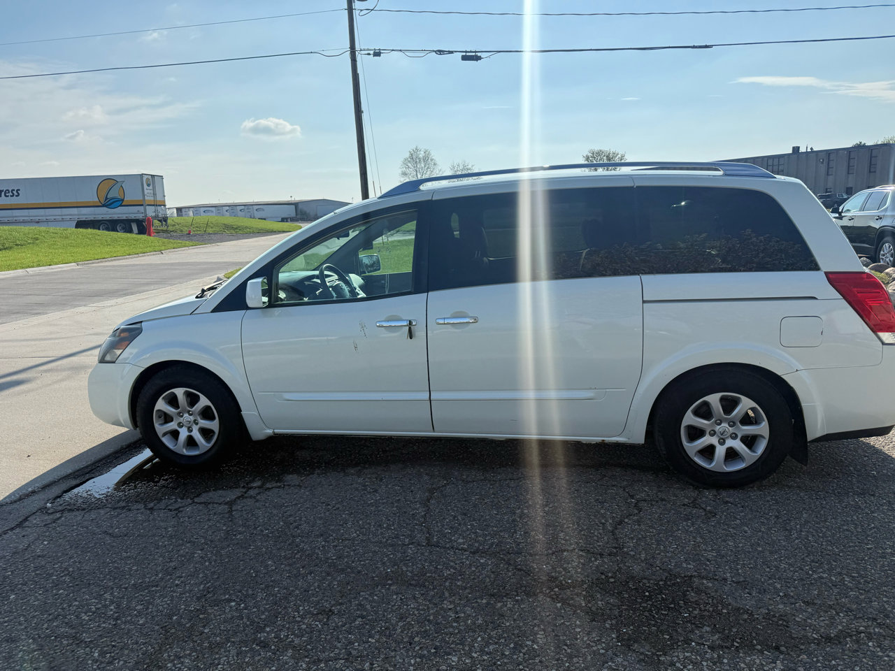 Used 2009 Nissan Quest S w/ Drivers Pkg image 8