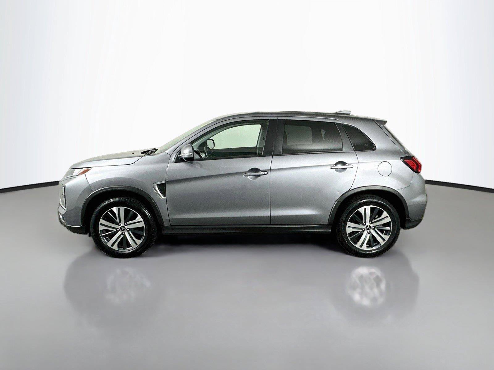 Used 2024 Mitsubishi Outlander Sport AWD image 8