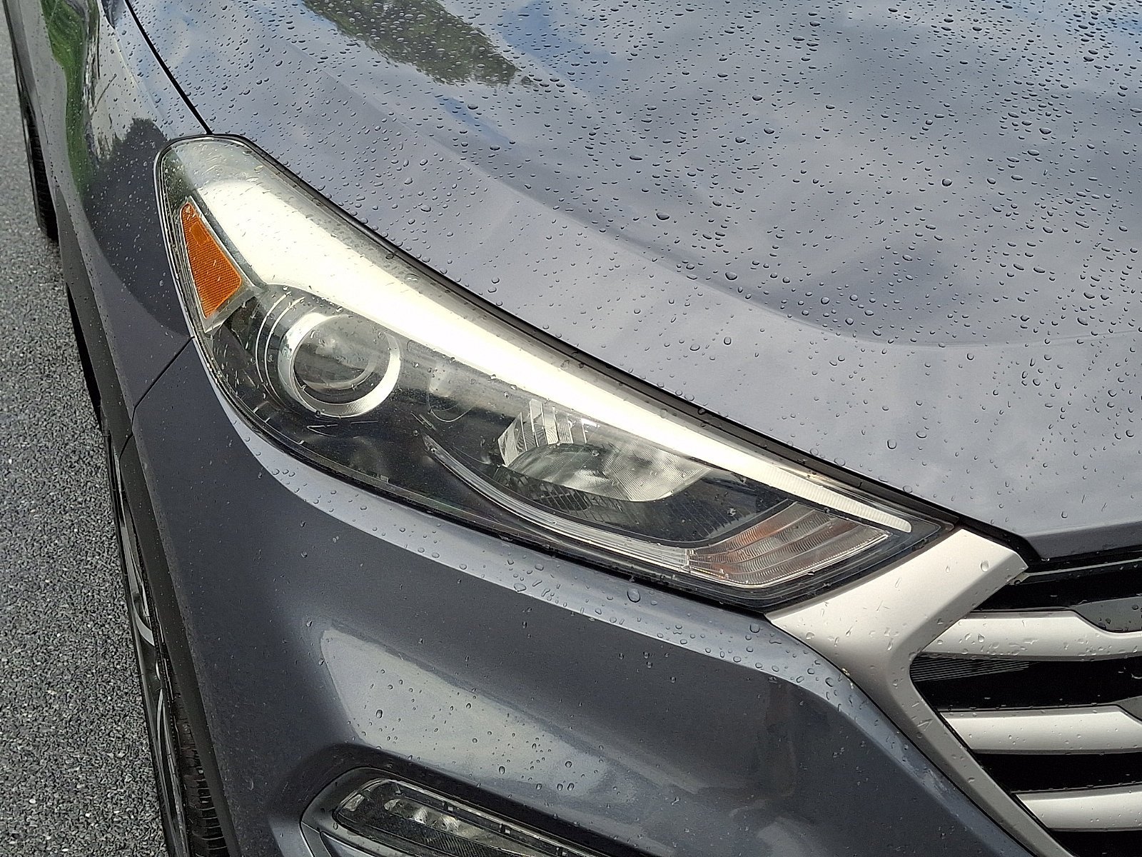 Used 2018 Hyundai Tucson Value AWD/4WD image 10