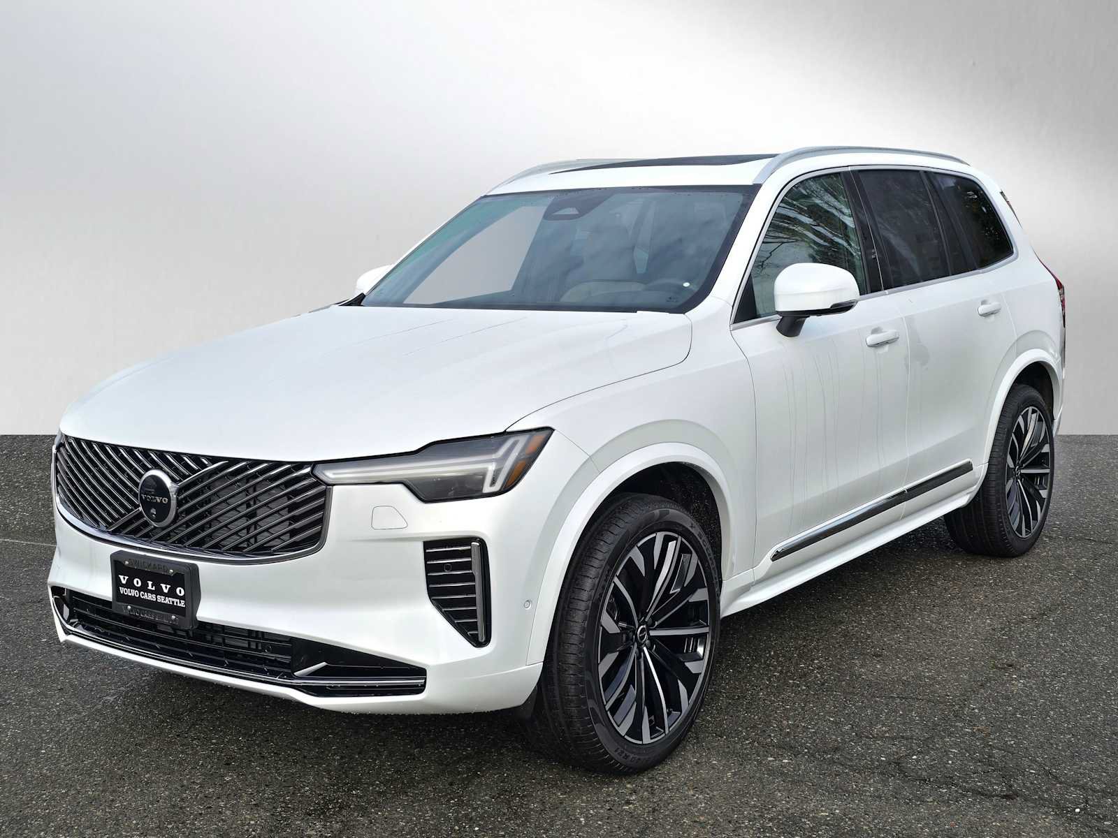 New 2026 Volvo XC90 B6 Plus w/ Protection Package Premier AWD/4WD image 7