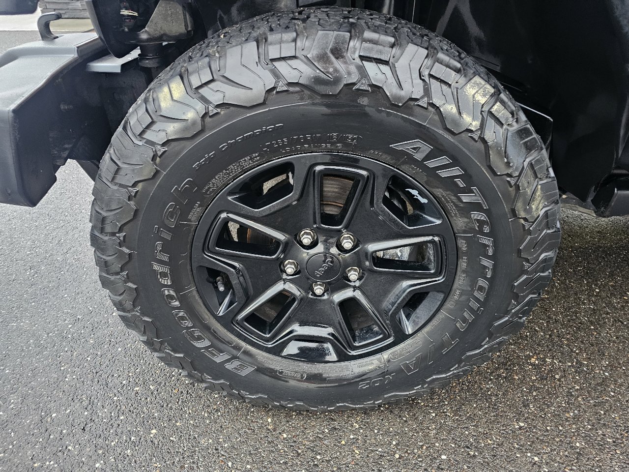 Used 2016 Jeep Wrangler Sport image 16