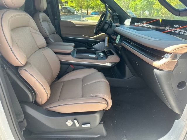 New 2026 Lincoln Navigator Black Label AWD/4WD image 15