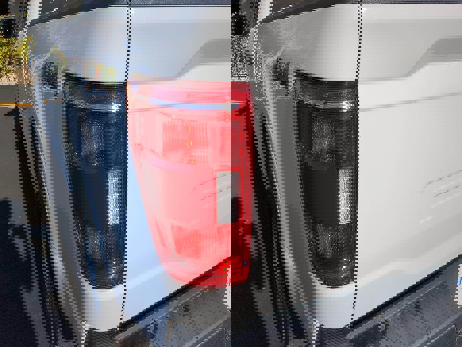 Used 2021 Ford F150 XLT image 12