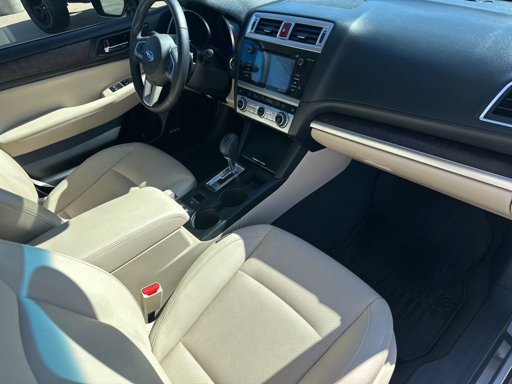 Used 2017 Subaru Outback 2.5i Limited image 31