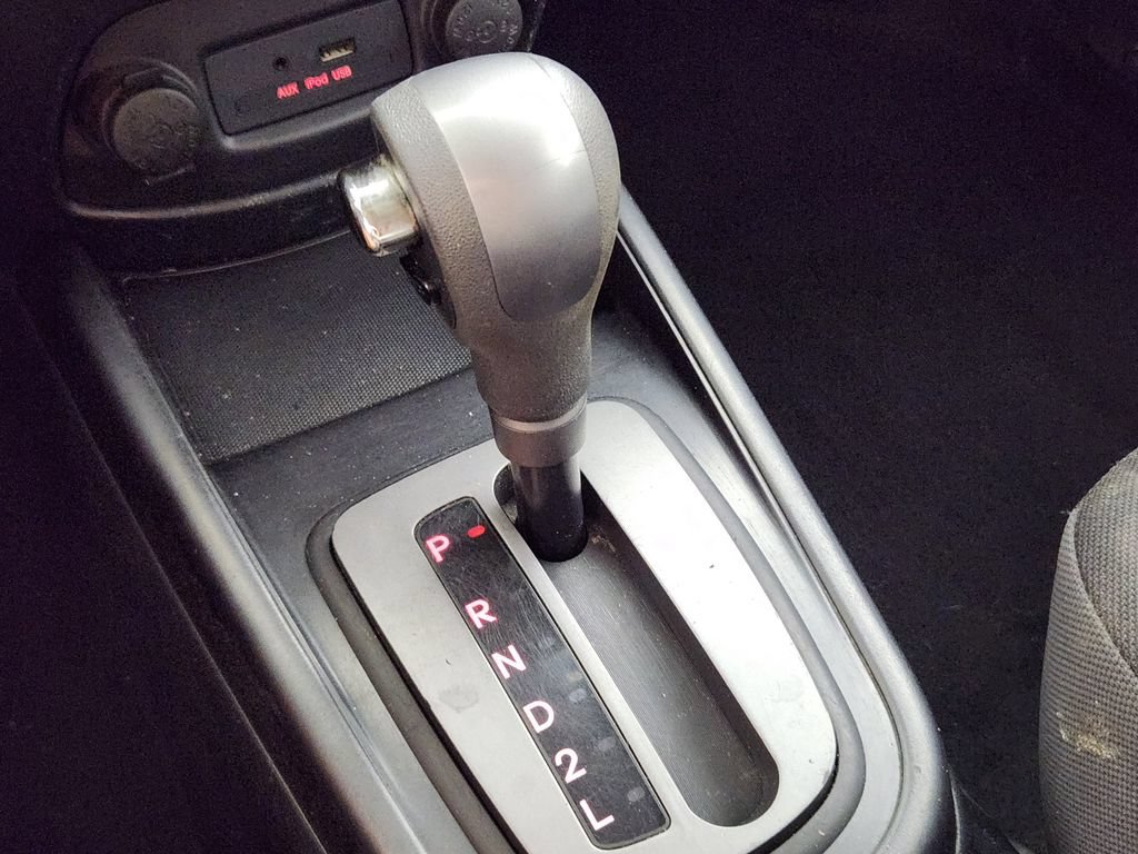 Used 2010 Kia Soul + FWD image 22