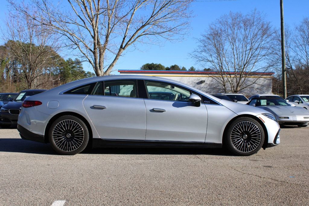 Used 2022 Mercedes-Benz EQS 450+ Sedan image 5