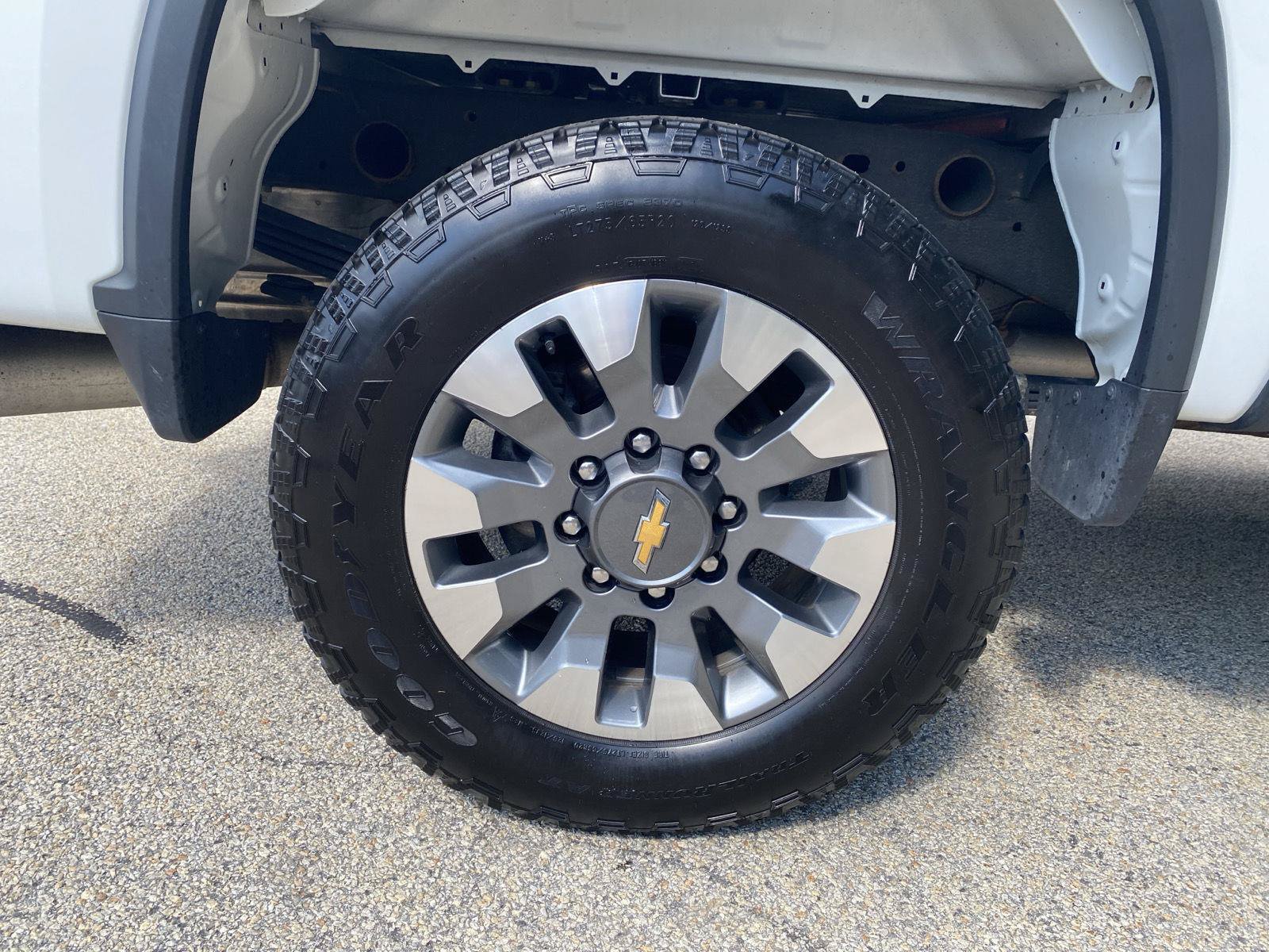 Certified 2024 Chevrolet Silverado 2500 Custom w/ Custom Value Package AWD/4WD image 14