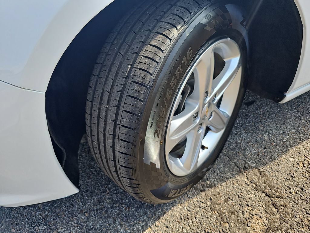 Used 2024 Chevrolet Malibu LT FWD image 31
