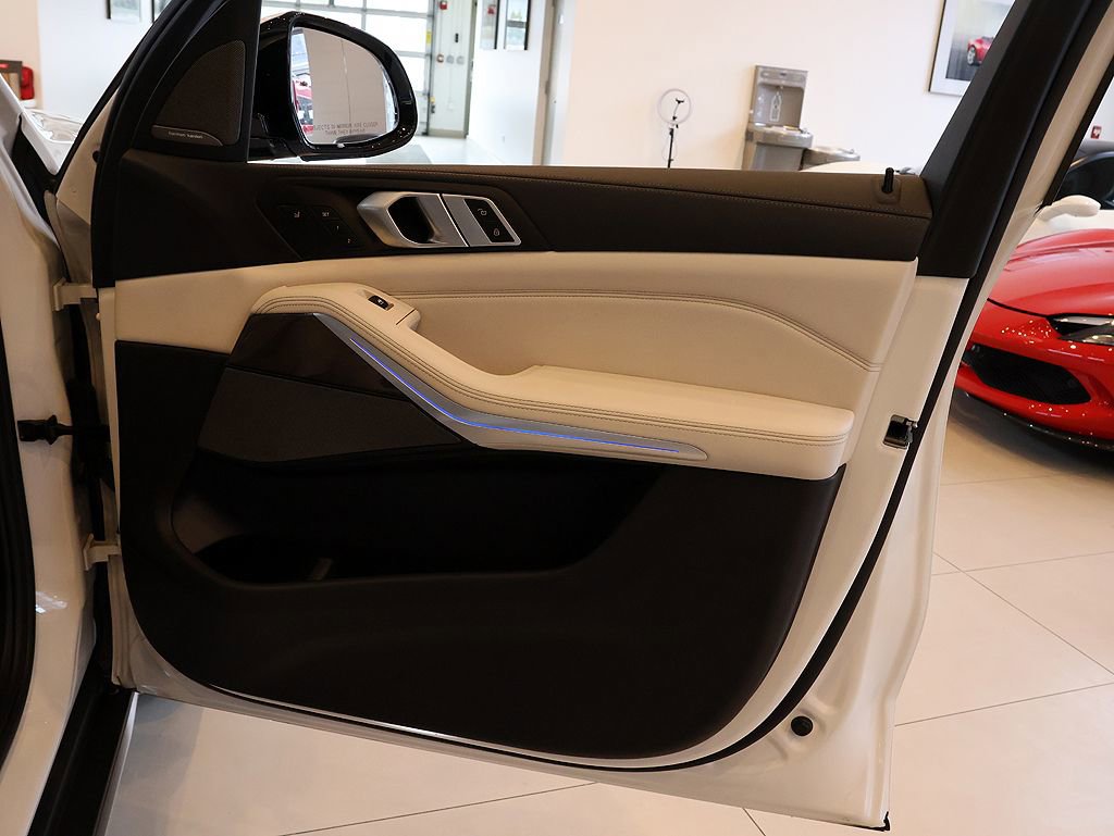 Used 2023 BMW X5 xDrive45e w/ Executive Package image 58