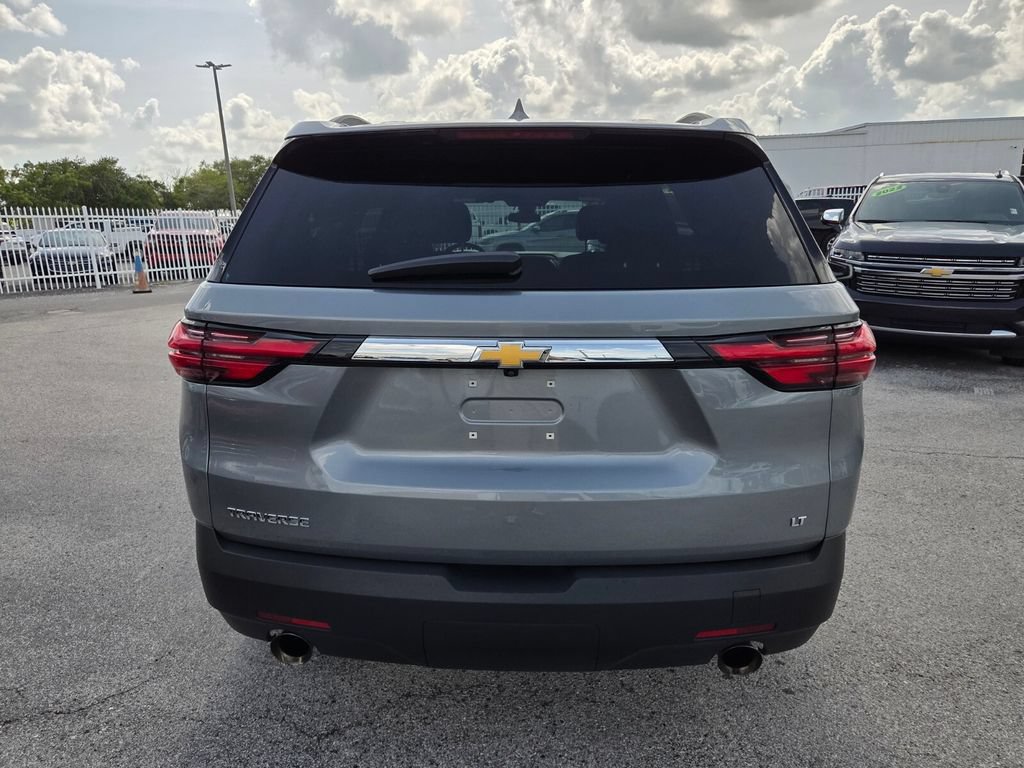 Certified 2023 Chevrolet Traverse LT FWD image 13