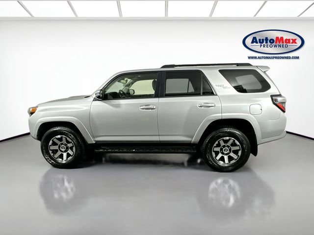 Used 2024 Toyota 4Runner TRD Off-Road Premium image 8