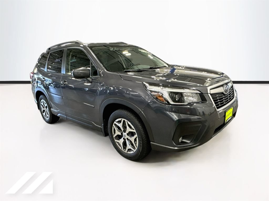 Used 2021 Subaru Forester Premium AWD/4WD image 3