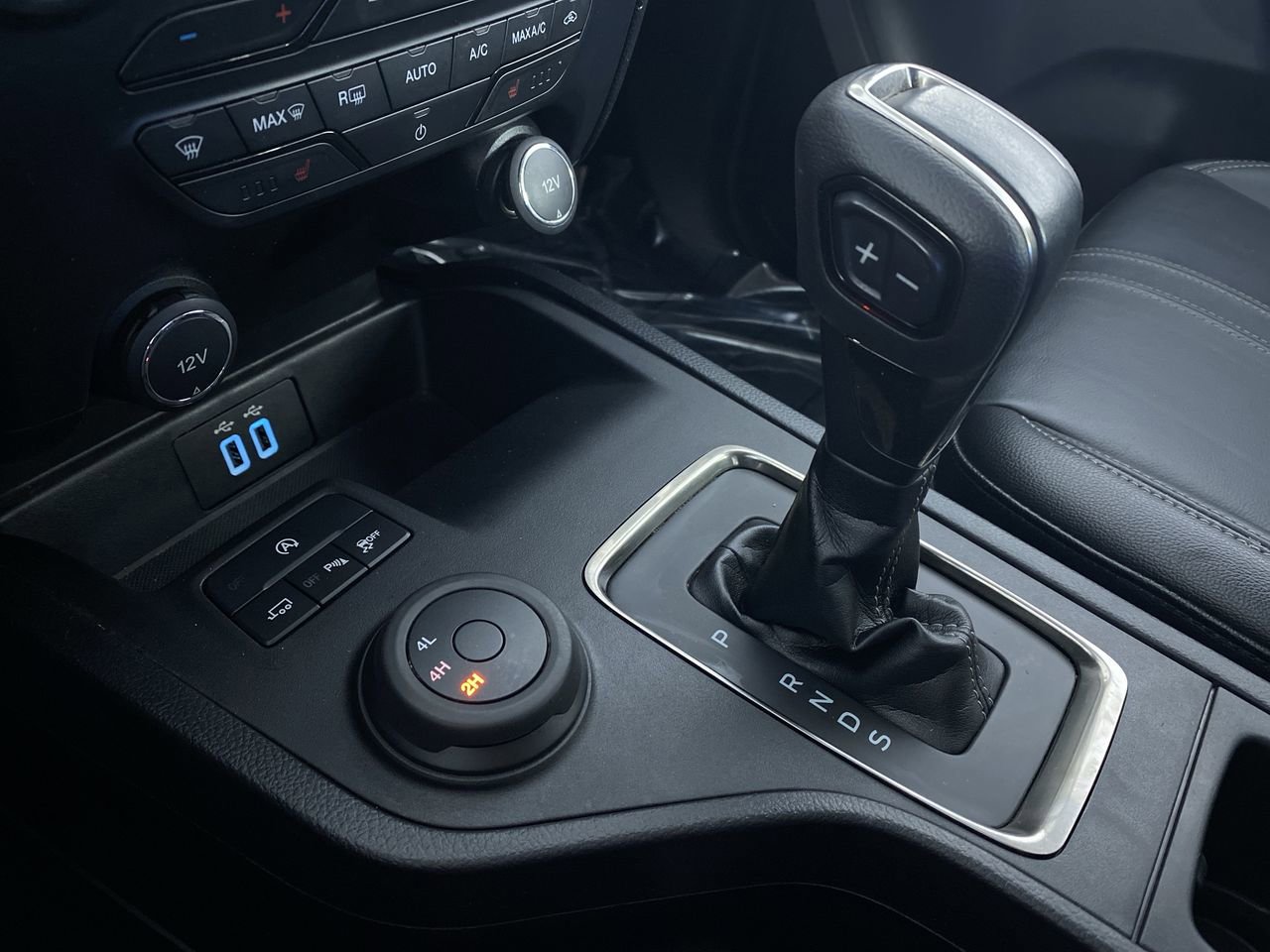 Used 2019 Ford Ranger Lariat w/ Equipment Group 501A Mid image 8