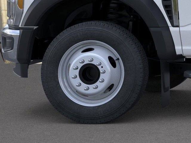 New 2026 Ford F550 2WD Regular Cab Super Duty w/ XL Chrome Package image 19