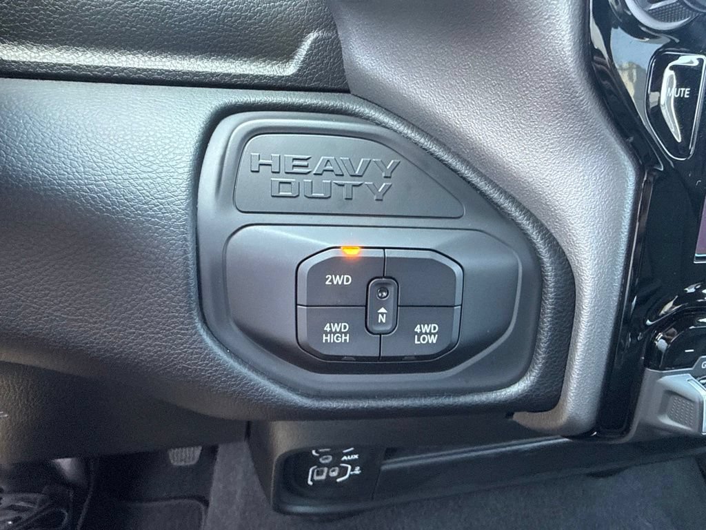 Certified 2026 RAM 2500 Big Horn AWD/4WD image 26