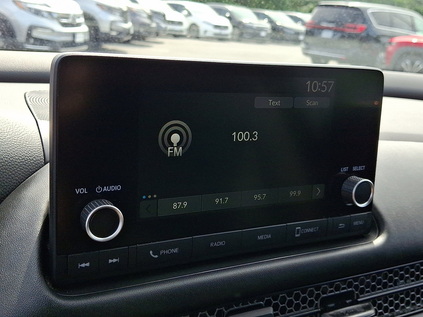 Used 2025 Honda HR-V Sport image 16