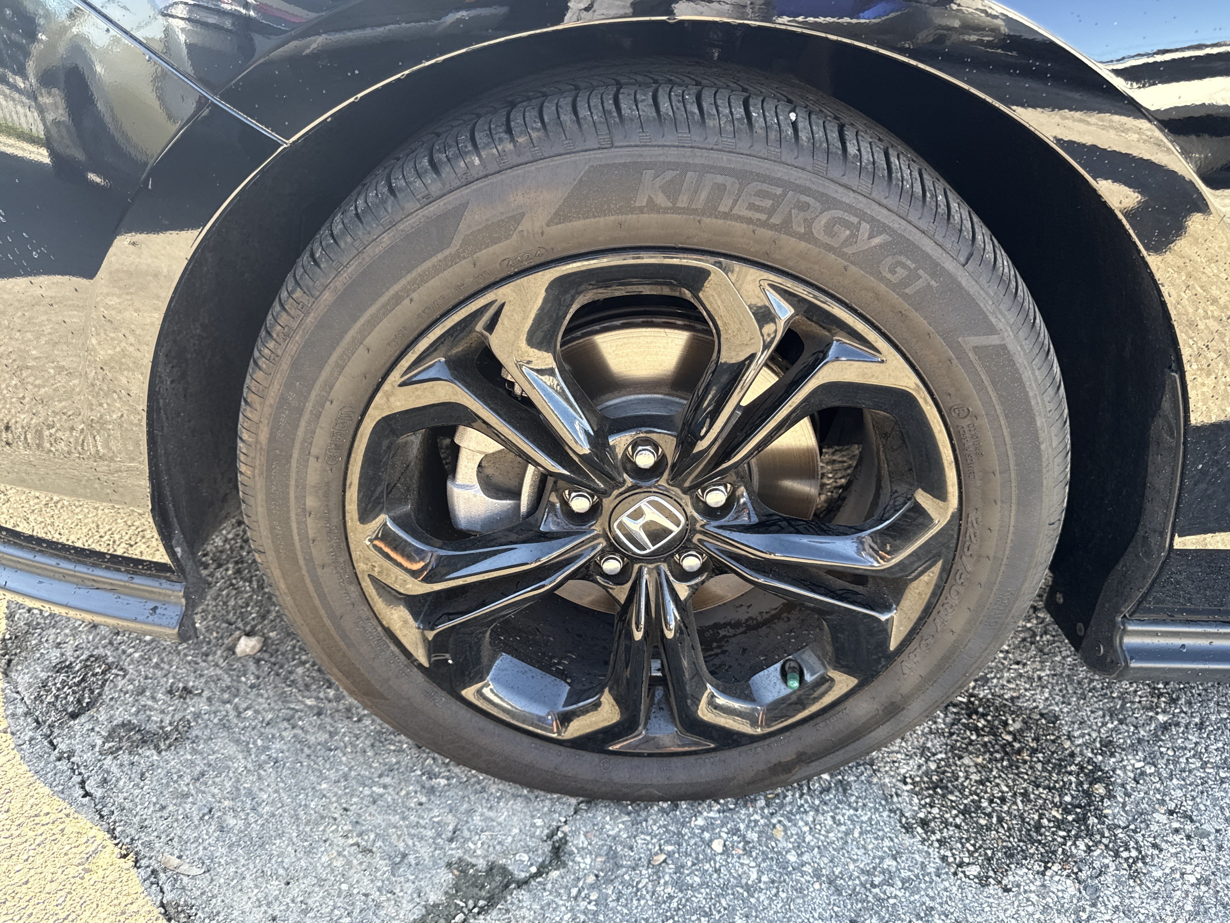 Used 2025 Honda Accord SE image 9
