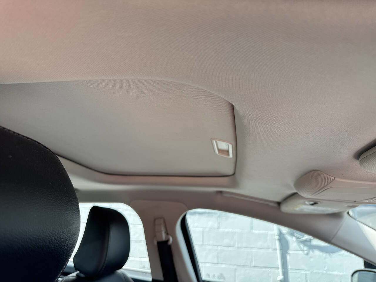 Used 2020 Ford Fusion Titanium image 32