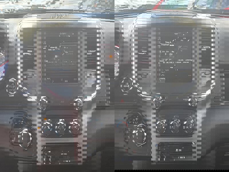 Used 2024 RAM 2500 Big Horn w/ Bed Utility Group image 23