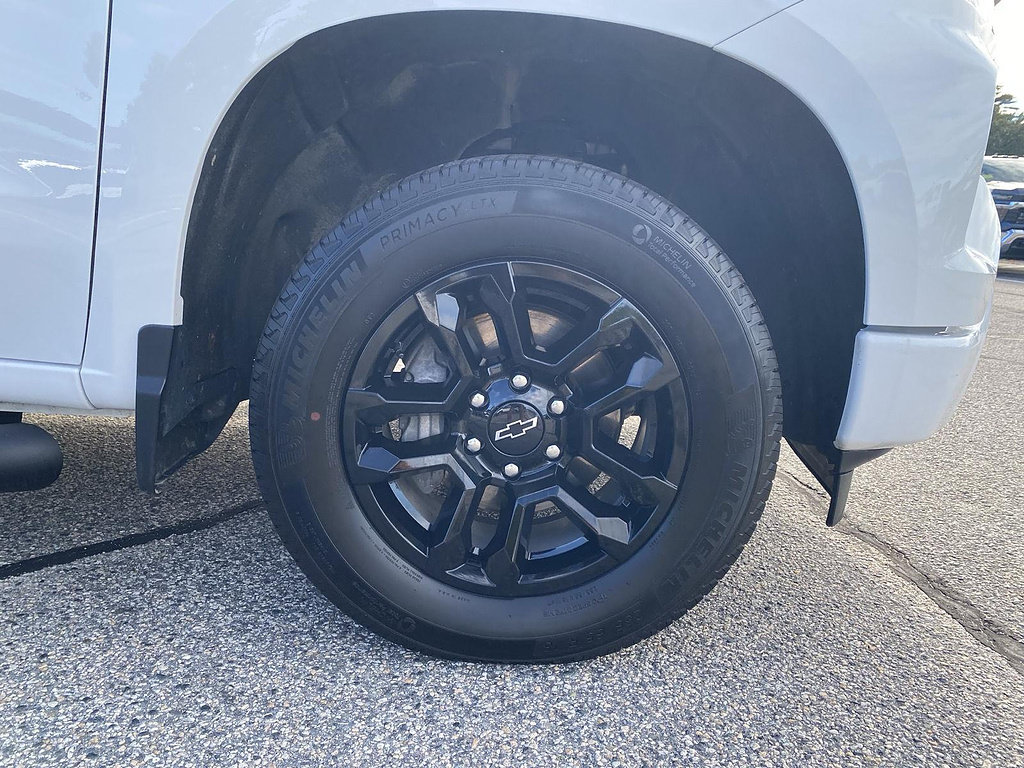 Certified 2026 Chevrolet Silverado 1500 RST AWD/4WD image 24