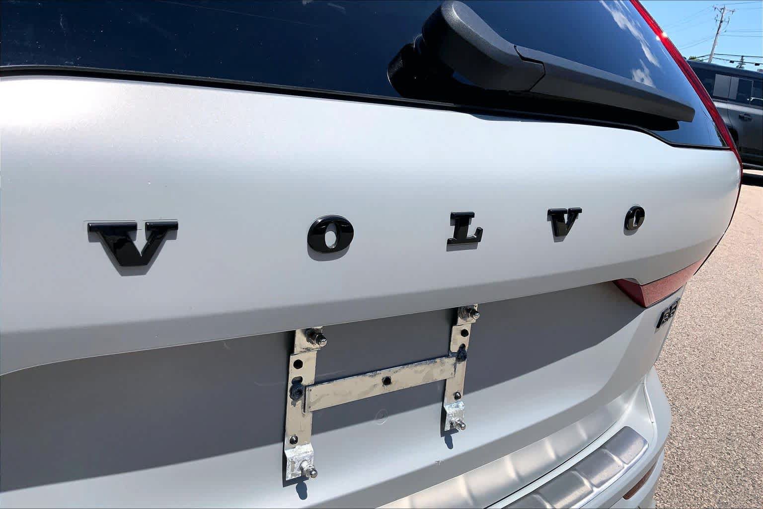 Used 2026 Volvo XC60 B5 Ultra w/ Protection Package Premier AWD/4WD image 30