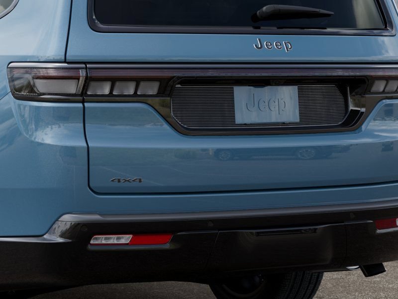 New 2026 Jeep Grand Wagoneer L Limited AWD/4WD image 14