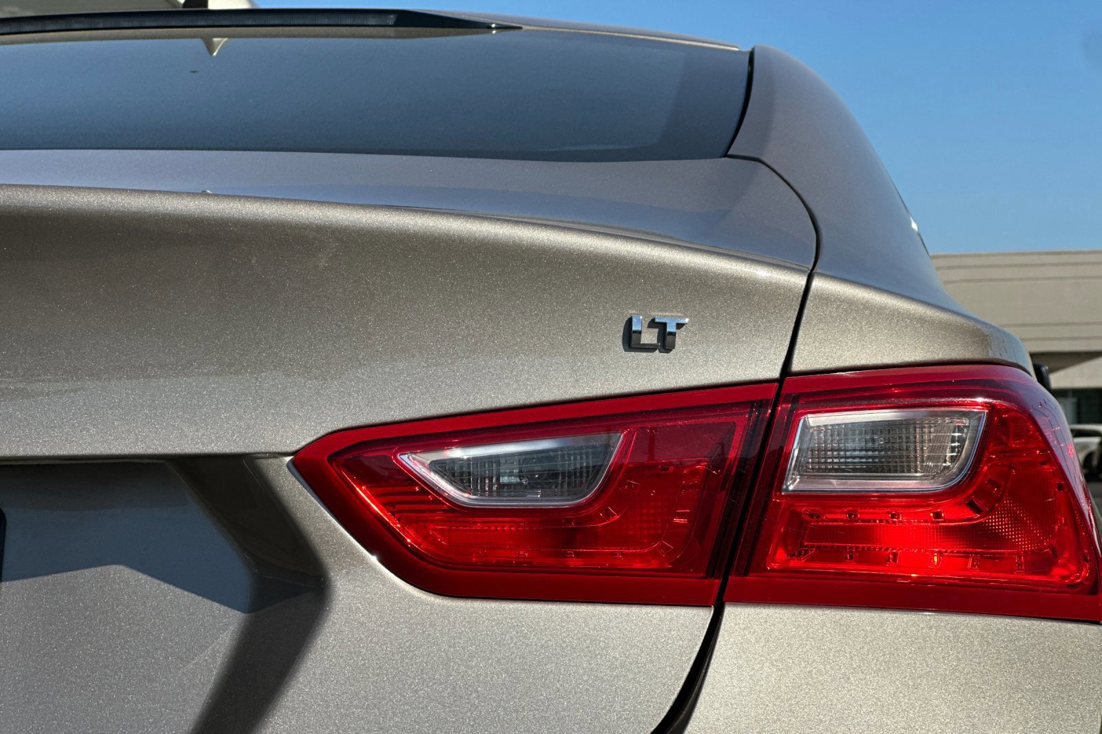 Used 2023 Chevrolet Malibu LT image 26