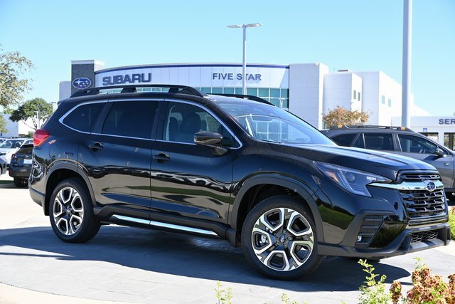 New 2025 Subaru Ascent Limited image 1