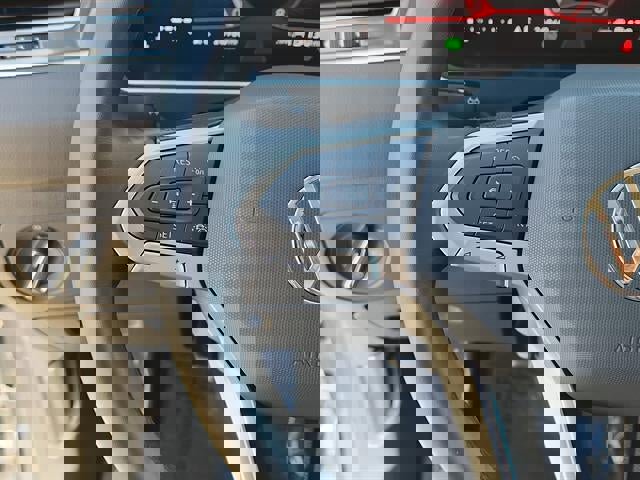 Used 2024 Volkswagen Tiguan Wolfsburg Edition image 15