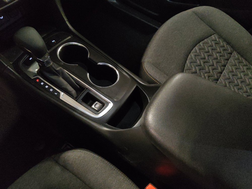 Used 2023 Chevrolet Equinox LT w/ Driver Convenience Package image 26